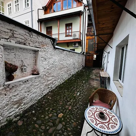 Lacne V Centre Mesta Apartment