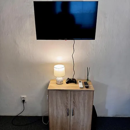 Lacne V Centre Mesta Apartment